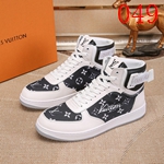 ルイヴィトン 秋冬スタッズブーツ スーパーコピー